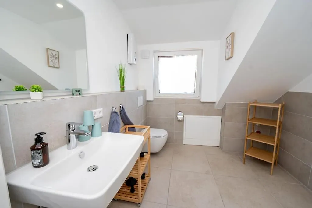 Apartment Moderne Maisonette Wohnung Im Fluesseviertel BRE Deutschland