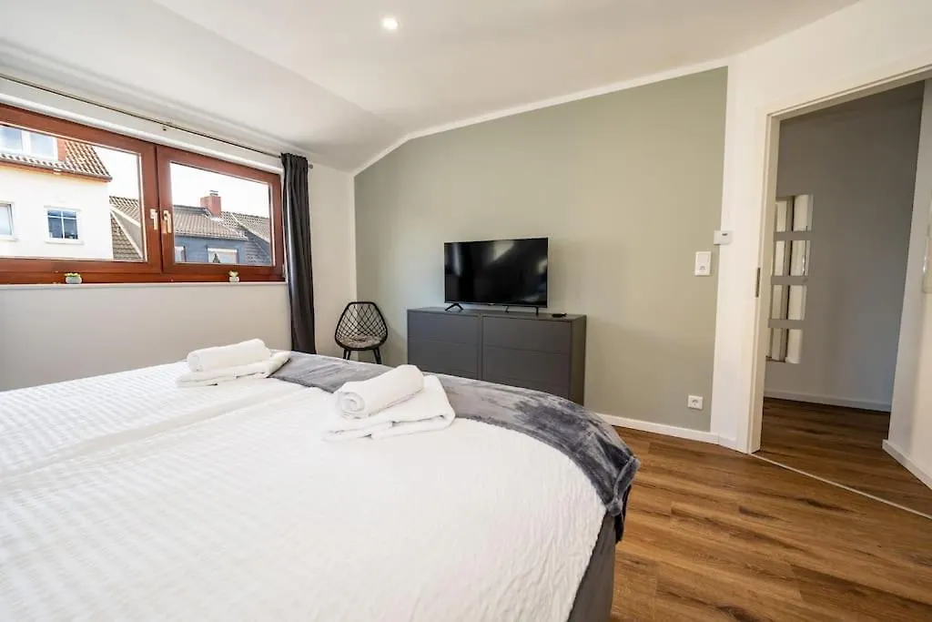 Moderne Maisonette Wohnung Im Fluesseviertel BRE 0*,  Deutschland