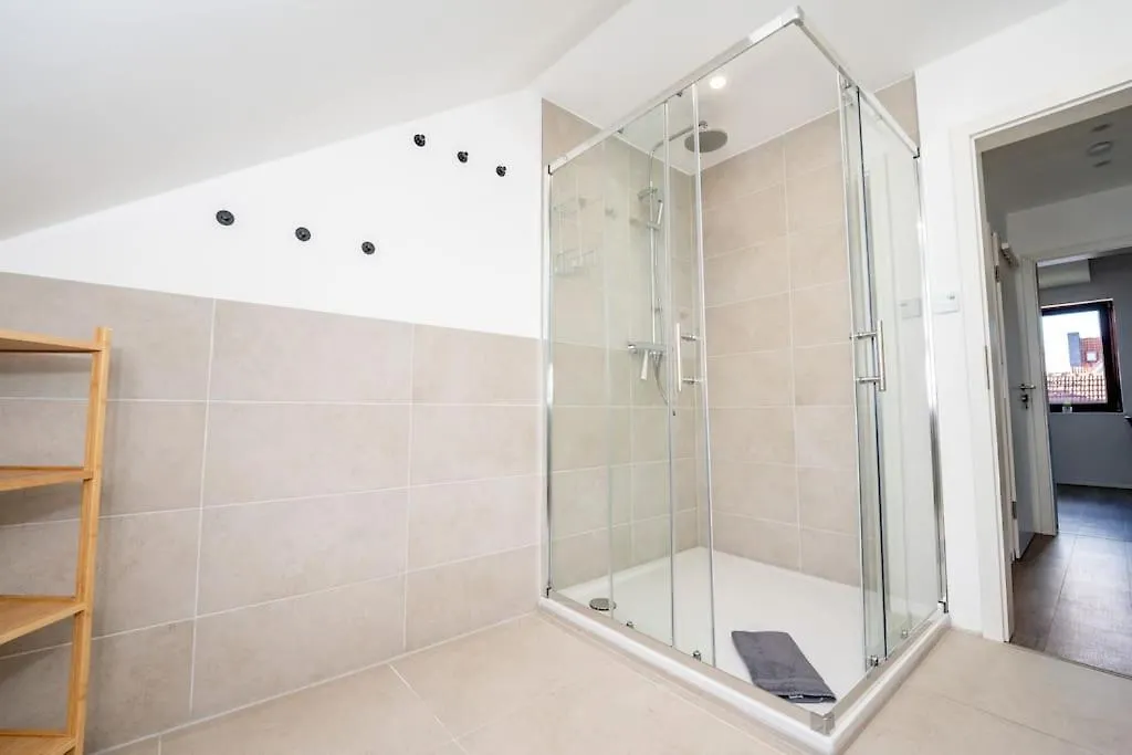 Moderne Maisonette Wohnung Im Fluesseviertel BRE 0*,  Deutschland